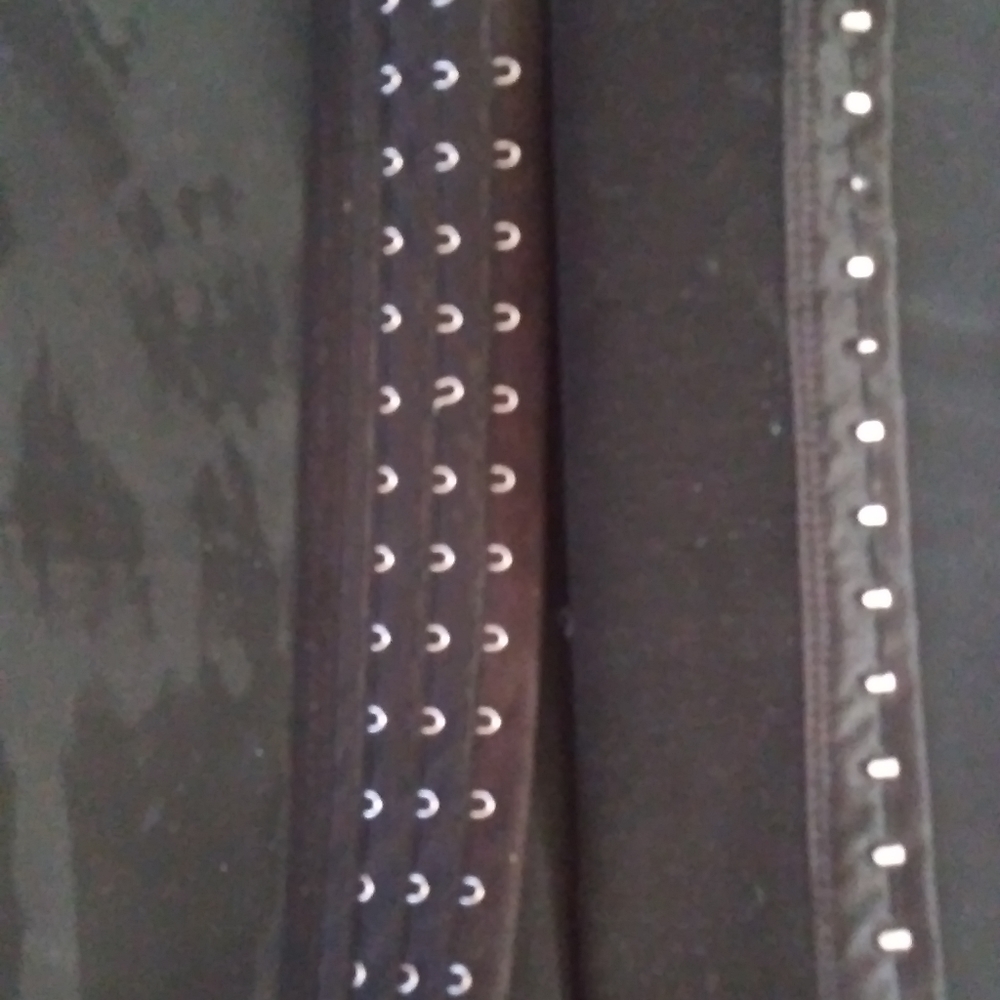 WAIST TRAINER